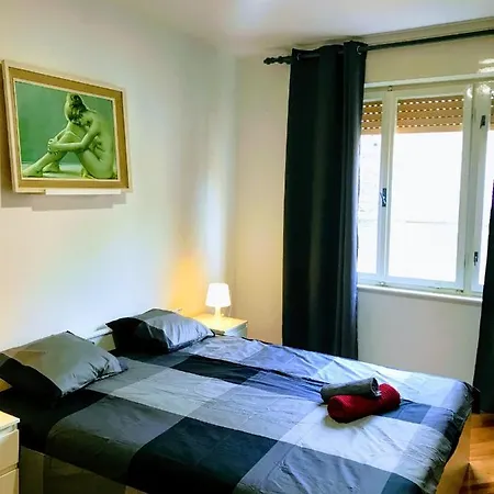 Hotel apartamentowy Center Old Town And 3*