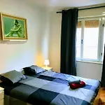 アパートホテル Center Old Town And 3*