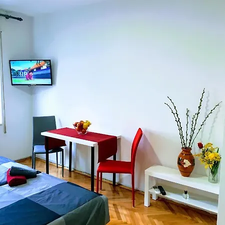 Center Old Town And Appart hôtel