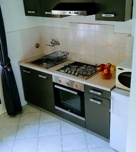 Center Old Town And Apart-hotel Pula