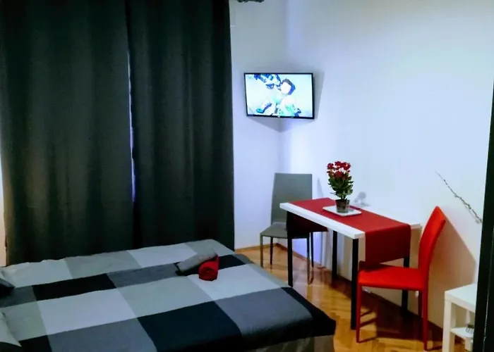 Apart-hotel Center Old Town And Pula