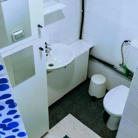 Ξενοδοχείο με διαμερίσματα Center Old Town And Πούλα