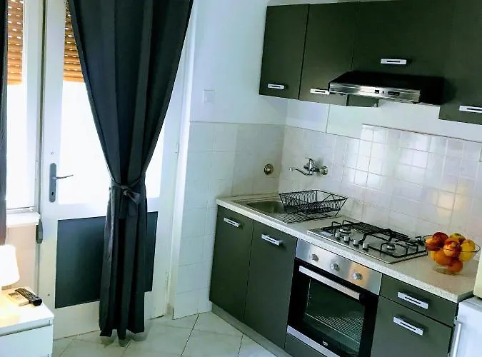 Center Old Town And 3*